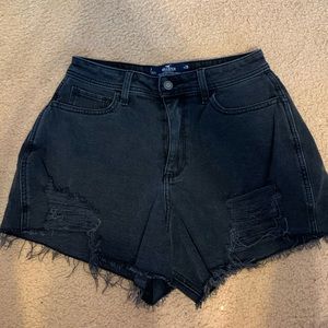 Hollister Curvy High-Rise Vintage Short